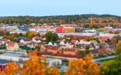 Ett foto över Kungsbacka stad som är taget från hög höjd. 